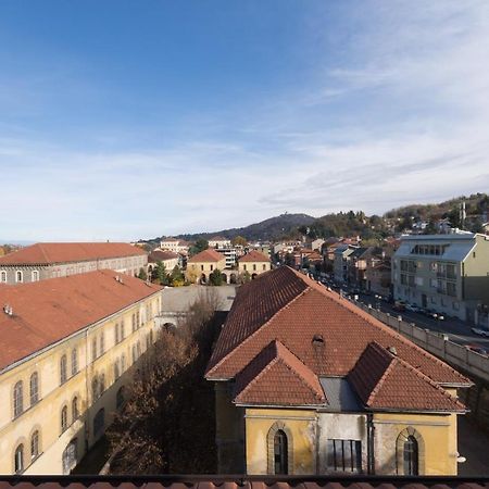 Apartamento Mansarda In Borgo Po Turín Exterior foto