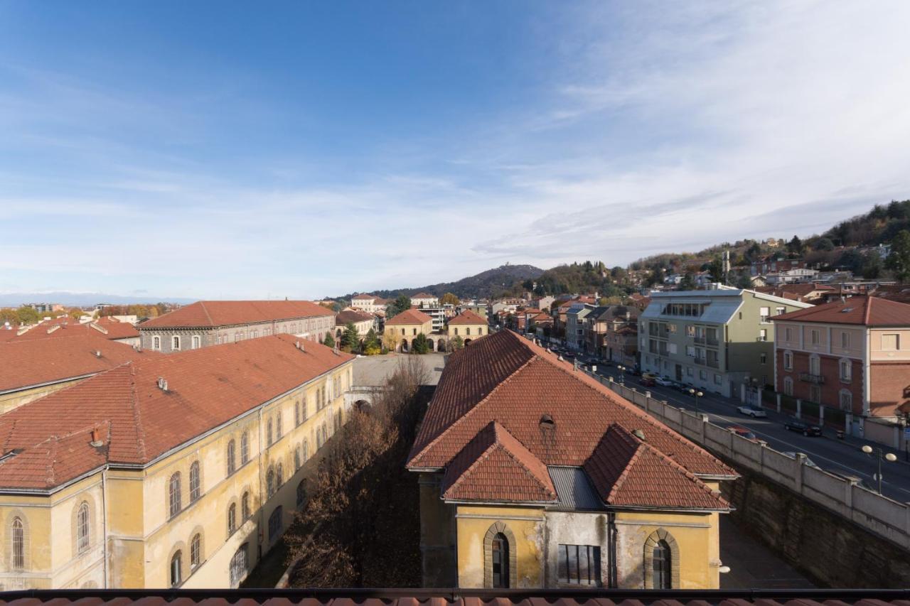 Apartamento Mansarda In Borgo Po Turín Exterior foto