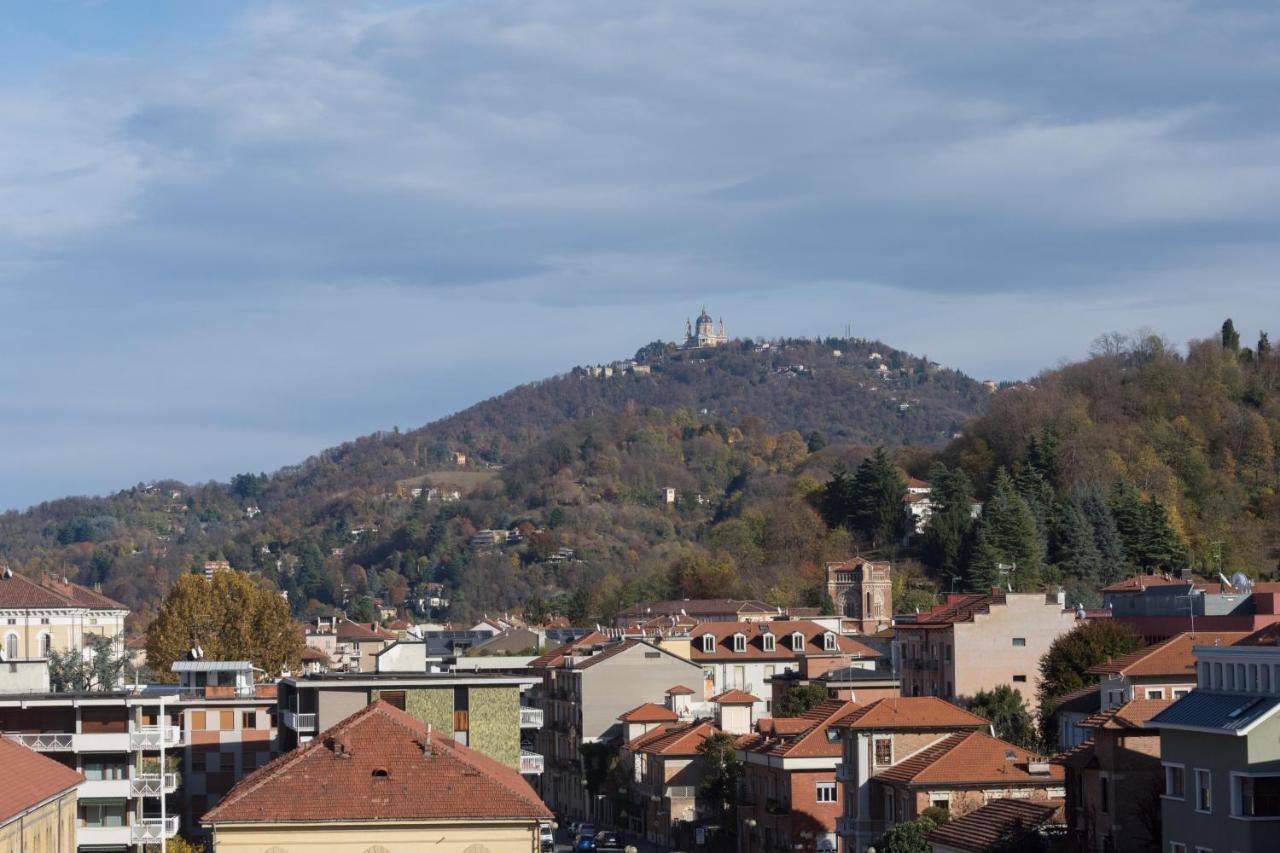 Apartamento Mansarda In Borgo Po Turín Exterior foto